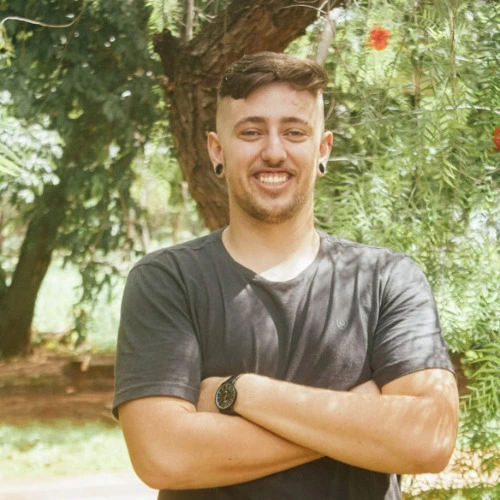 Foto do Milto, um cliente satisfeito da Geração Italiana.