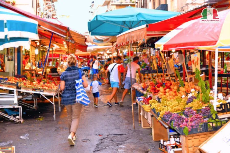 Mercado de Ballarò em Palermo.