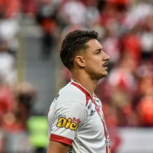 João Felipe, Jogador de futebol profissional, em processo de reconhecimento da cidadania italiana